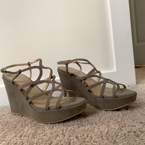 Stuart Weitzman taupe cage wedges